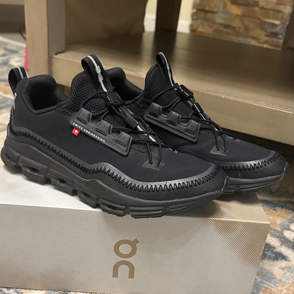 On Running Cloudaway Women Black Sneakers